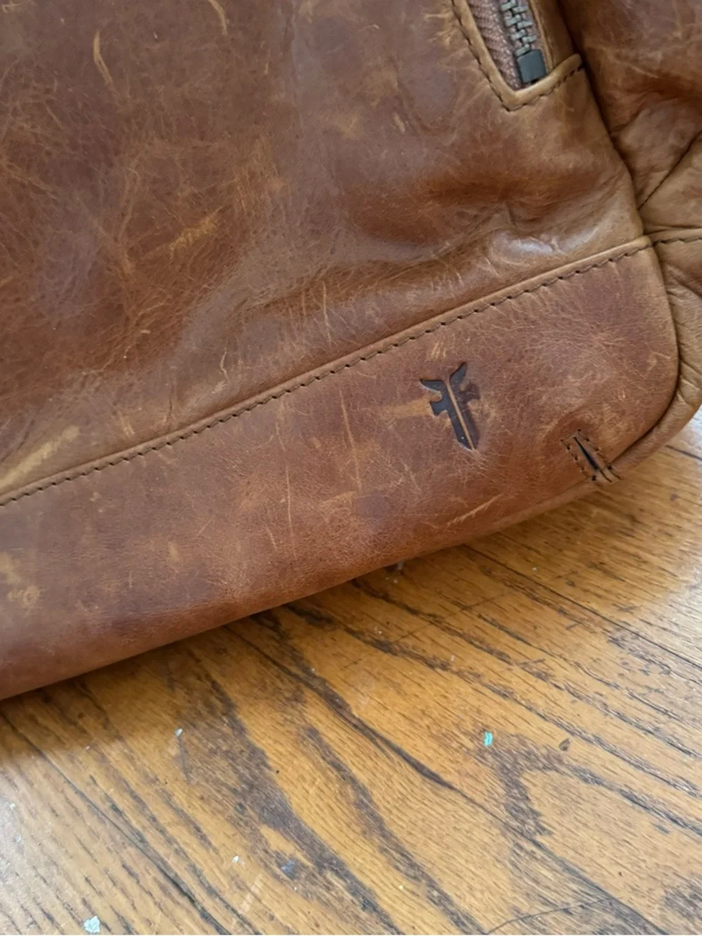 Frye LOGAN ВАСКРАСК in Cognac